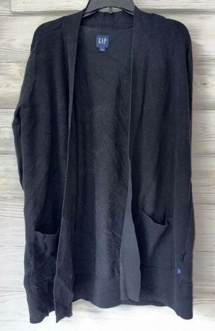 Gap cardigan